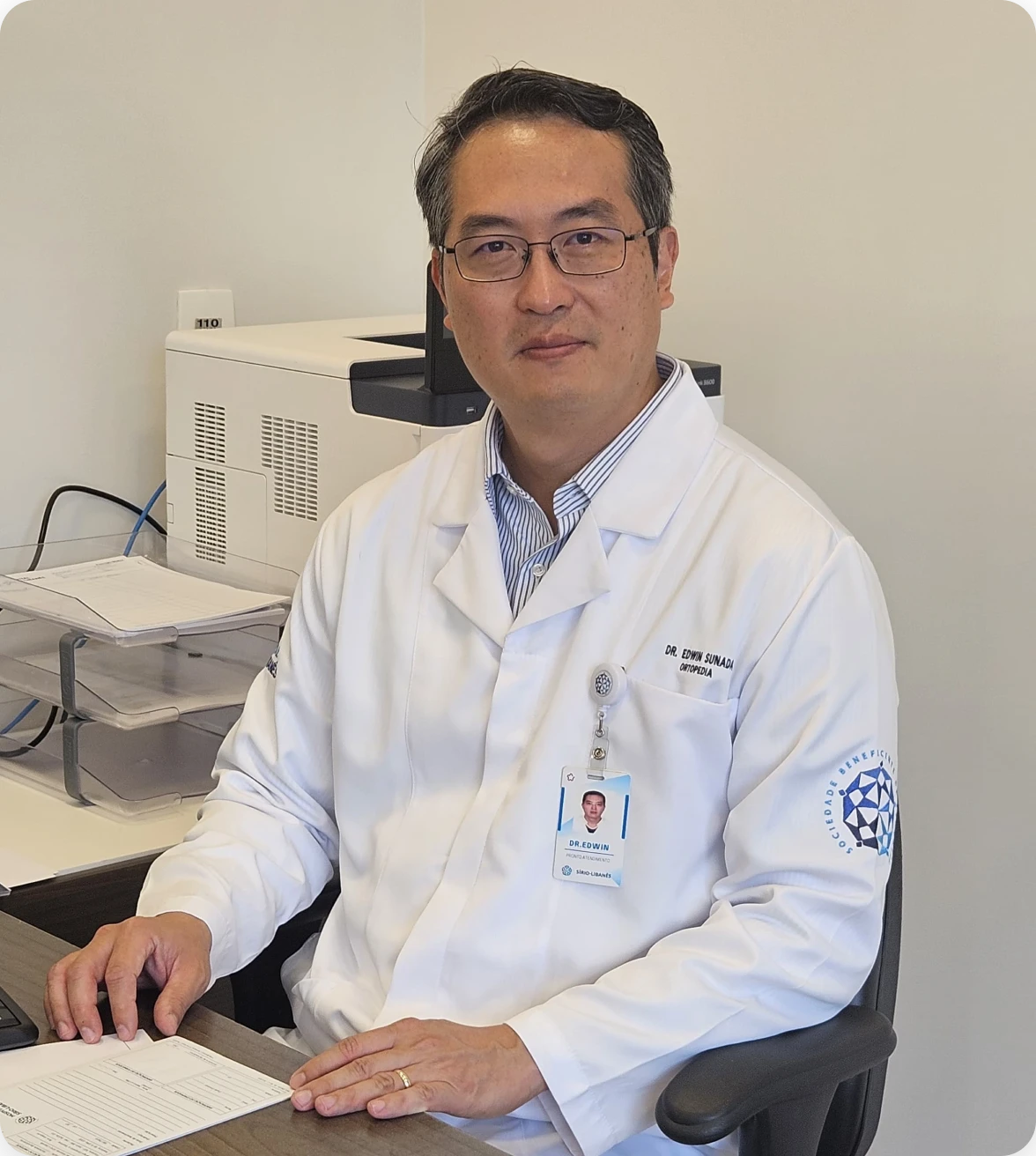 Dr. Edwin Sunada | Cirurgia no Ombro